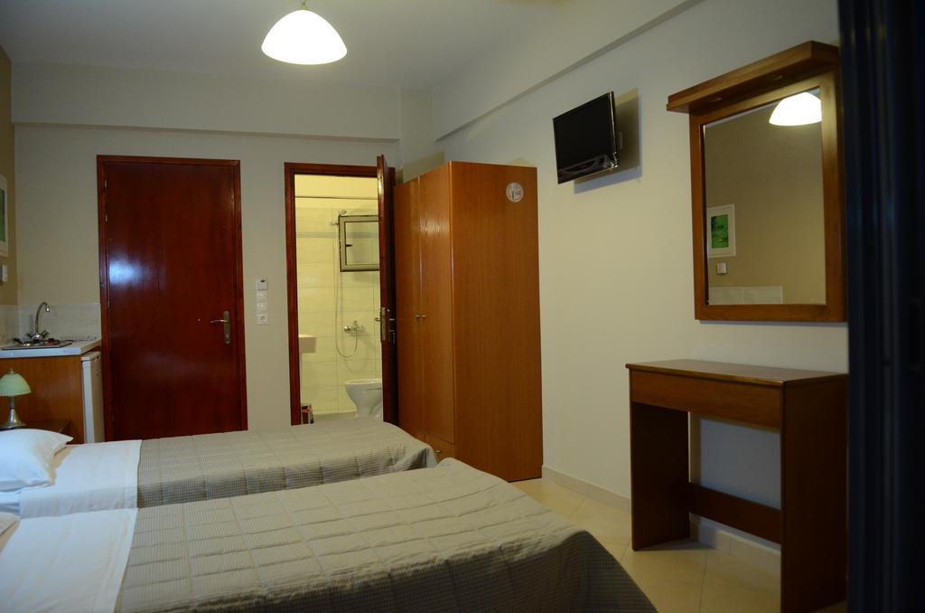 Papanikolaou Rooms Neochori  エクステリア 写真
