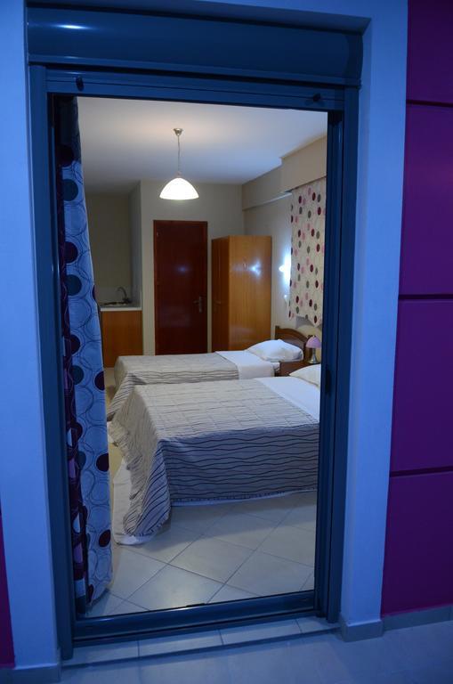 Papanikolaou Rooms Neochori  エクステリア 写真