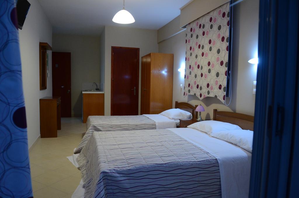 Papanikolaou Rooms Neochori  エクステリア 写真