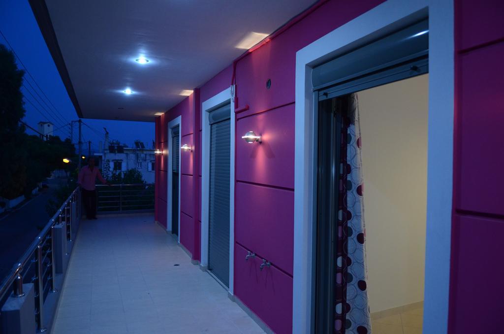 Papanikolaou Rooms Neochori  エクステリア 写真